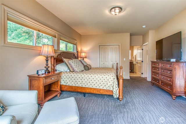 211 Geer Ln, Orcas Island, WA 98245 - carpeted bedroom featuring baseboards