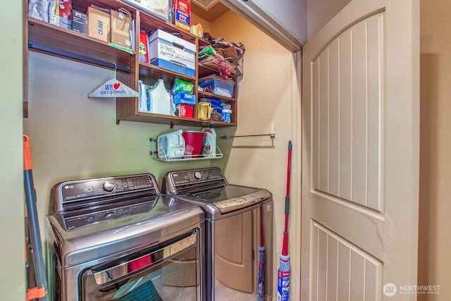211 Geer Ln, Orcas Island, WA 98245 - washroom featuring washer and clothes dryer