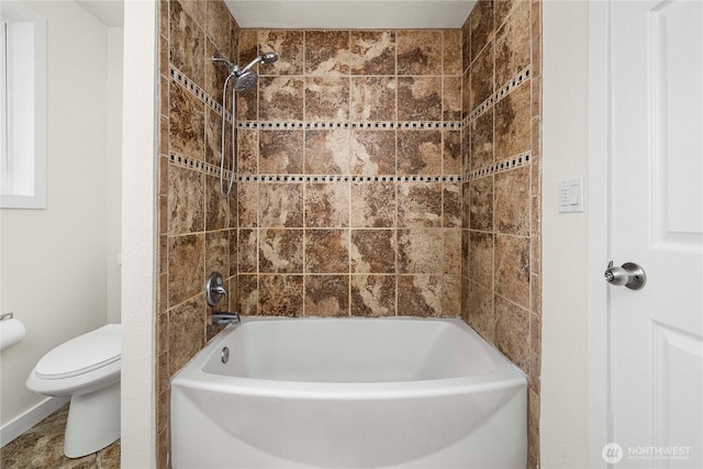 2530 SW 325th Pl, Federal Way, WA 98003 - full bathroom with toilet and bathing tub / shower combination