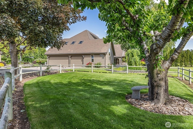 78718 Echols Rd, Hermiston, OR 97838 - view of yard with concrete driveway