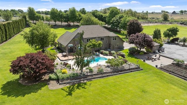 78718 Echols Rd, Hermiston, OR 97838 - view from above of property featuring a pool area