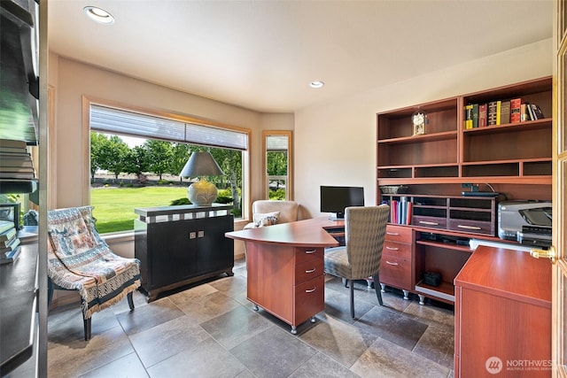 78718 Echols Rd, Hermiston, OR 97838 - office featuring recessed lighting