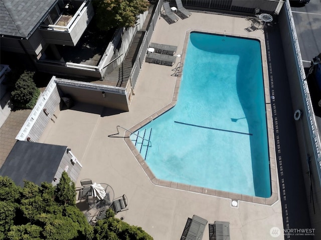 812 100th Ave NE Unit 102, Bellevue, WA 98004 - community pool featuring a patio area