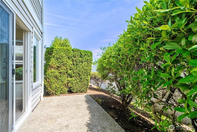 11130 SE 208th St Unit K101, Kent, WA 98031 - view of yard with a patio