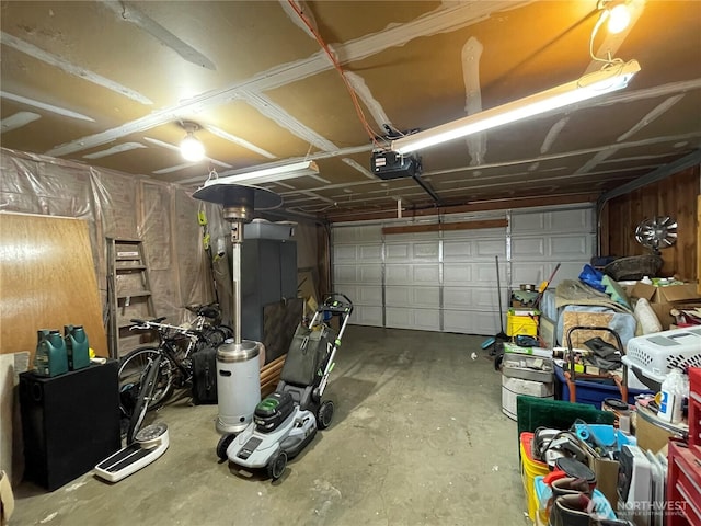 351N Grape, Moses Lake, WA 98837 - garage with a garage door opener