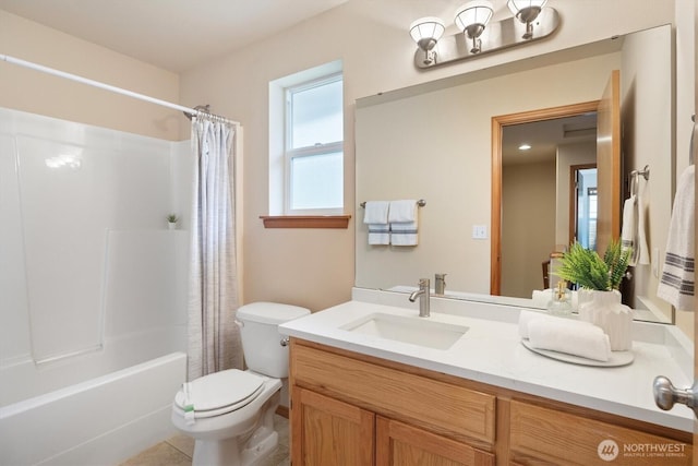 817 Darwins Way, Granite Falls, WA 98252 - bathroom with vanity and shower / bathtub combination with curtain