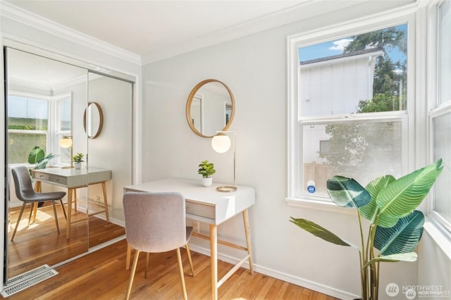 603 NW 52nd St, Seattle, WA 98107 - home office with wood finished floors and ornamental molding