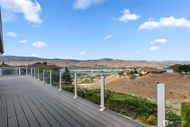 2338 Grand Ave, East Wenatchee, WA 98802 - wooden terrace featuring a water and mountain view