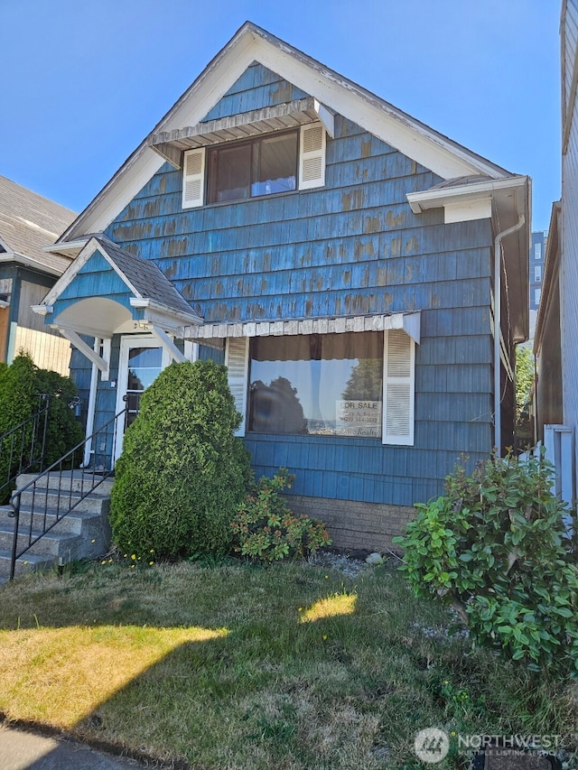 2811 W Marine View Dr, Everett, WA 98201 - photo 1