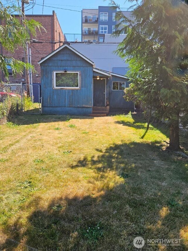 2811 W Marine View Dr, Everett, WA 98201 - photo 9