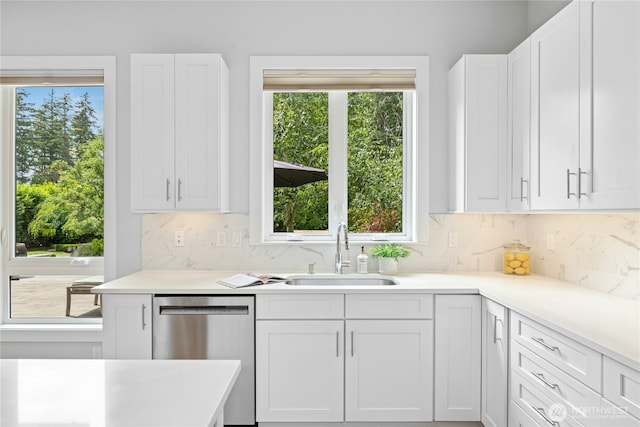 6686 NE Ralston Rd, Bainbridge Island, WA 98110 - kitchen with dishwasher, backsplash, and healthy amount of natural light