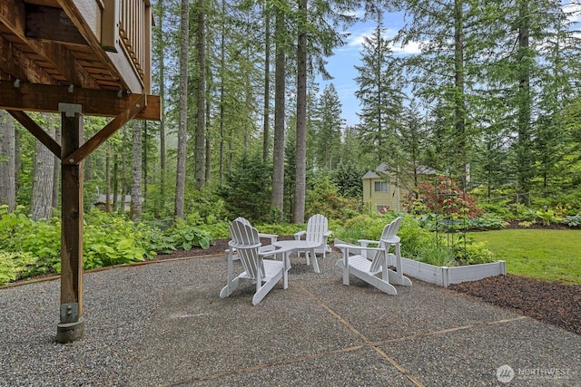 17225 429th Ave SE, North Bend, WA 98045 - view of patio / terrace