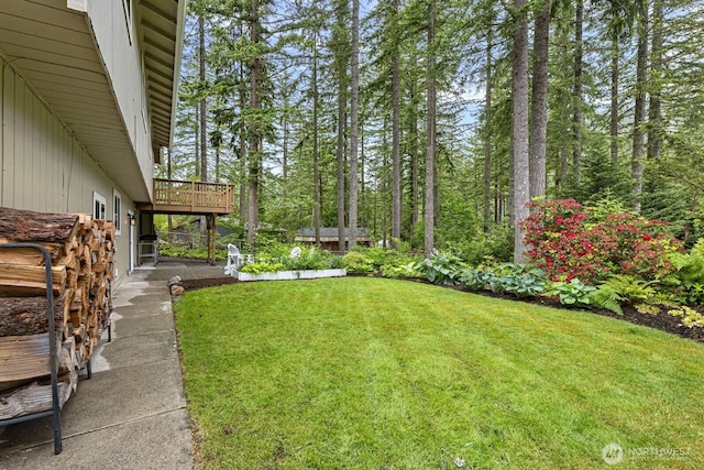 17225 429th Ave SE, North Bend, WA 98045 - view of green lawn featuring a deck