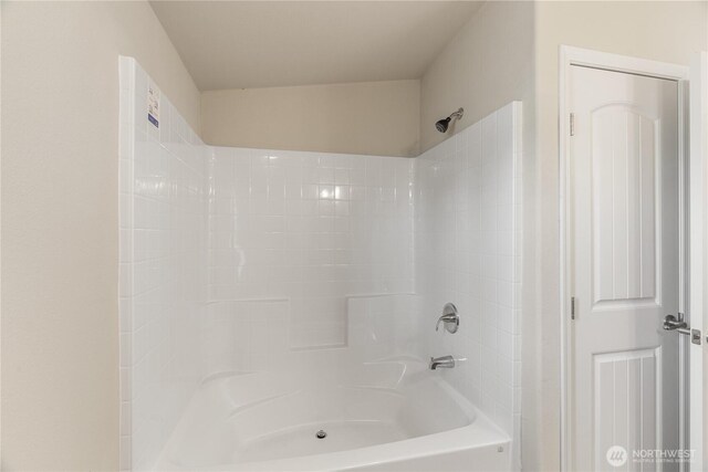 276 Canal Dr NE, Ocean Shores, WA 98569 - full bathroom with bathing tub / shower combination