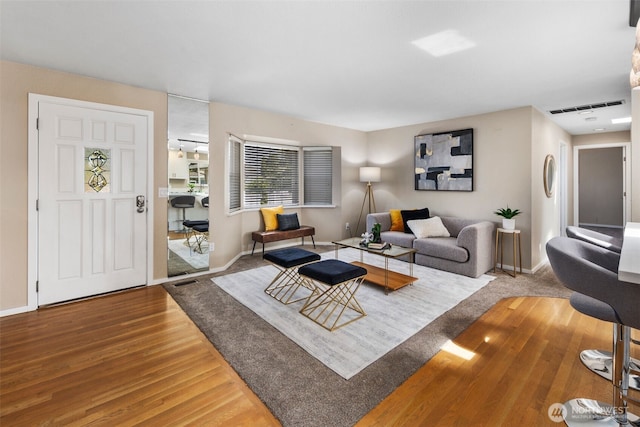 14715 57th Ave S, Tukwila, WA 98168 - living area with wood finished floors and baseboards