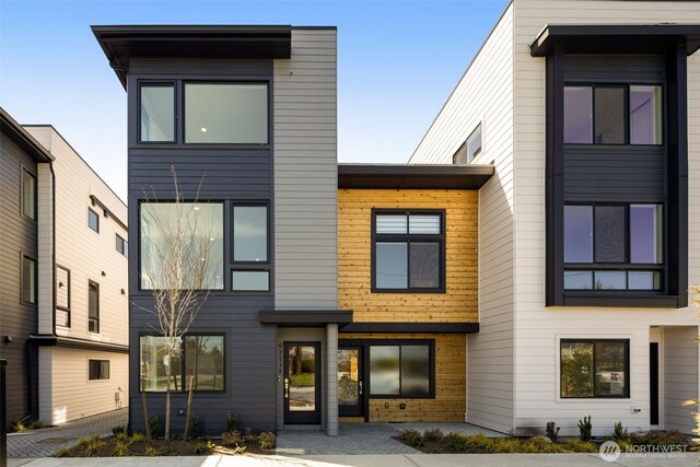 9217B 14th Ave NW, Seattle, WA 98117 - view of contemporary house