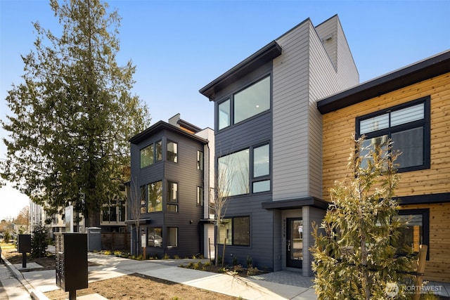 9217B 14th Ave NW, Seattle, WA 98117 - view of front of home
