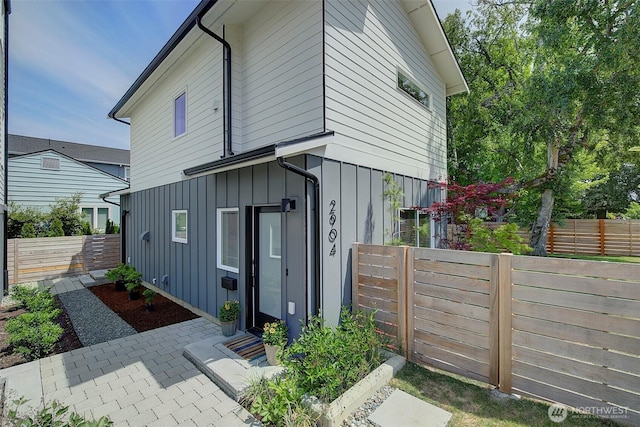 2904 W Bertona St, Seattle, WA 98199 - view of front of property with board and batten siding