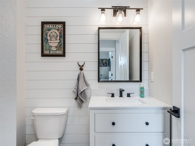 168 Lakeside Dr, Mossyrock, WA 98564 - bathroom featuring vanity and toilet