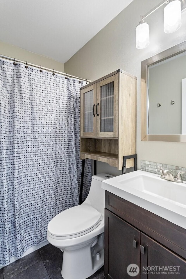 13233 59th Ave W, Edmonds, WA 98026 - full bath featuring vanity, tile patterned floors, and a shower with shower curtain