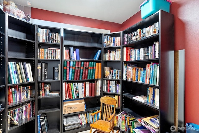 13233 59th Ave W, Edmonds, WA 98026 - sitting room with wall of books