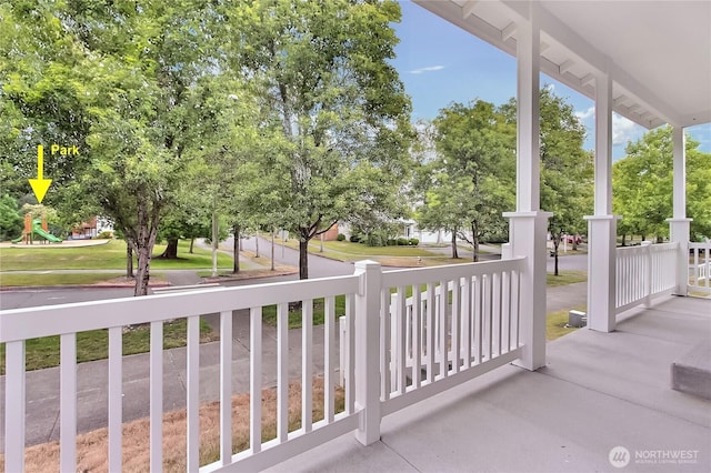 8415 15th Ave SE, Olympia, WA 98513 - view of covered porch