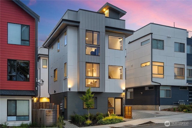 4119 Wallingford Ave N Unit C, Seattle, WA 98103 - view of property with board and batten siding