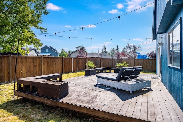 6713 135th E, Puyallup, WA 98373 - deck featuring a fenced backyard