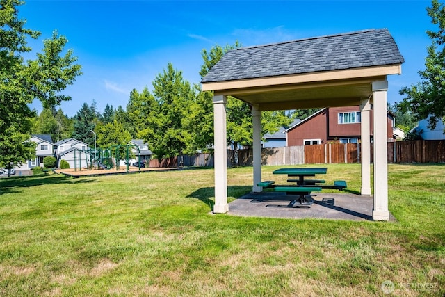 6713 135th E, Puyallup, WA 98373 - view of yard featuring a patio area