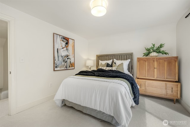 1222 6th Ave N, Seattle, WA 98109 - bedroom with light carpet