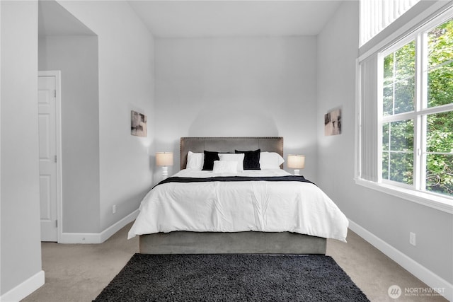 7549 SE 29th St Unit 301, Mercer Island, WA 98040 - carpeted bedroom with baseboards