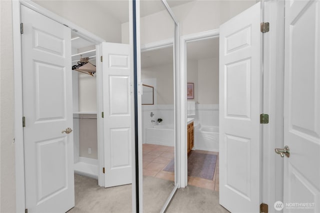 7549 SE 29th St Unit 301, Mercer Island, WA 98040 - bathroom featuring a bath