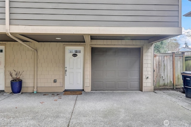 8614 23rd Ave NE Unit A, Seattle, WA 98115 - view of garage