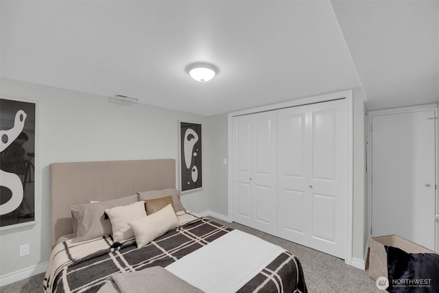 8410 9th Ave SW, Seattle, WA 98106 - bedroom featuring a closet and carpet flooring