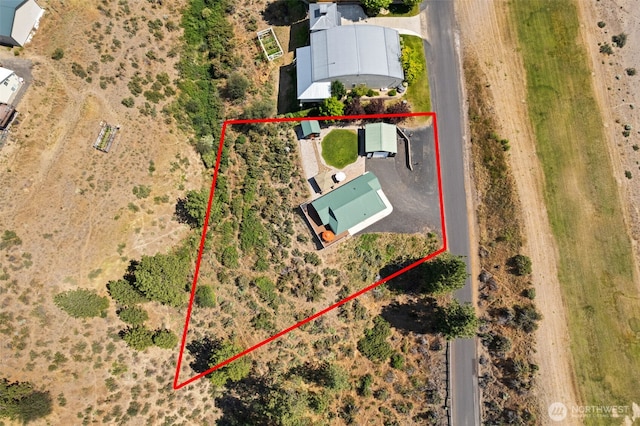 144 W Airport Loop, Seven Bays, WA 99122 - aerial view of property and surrounding area featuring property boundaries highlighted