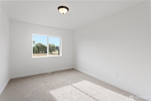 7812 S Sheridan Ave, Tacoma, WA 98408 - unfurnished room featuring carpet floors and baseboards