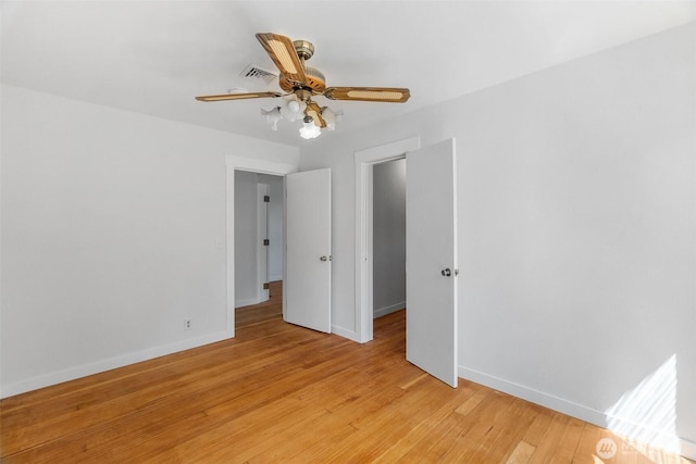 6928 View Park Rd SE, Port Orchard, WA 98367 - spare room featuring light wood-style floors and ceiling fan
