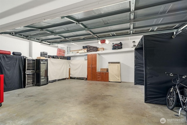 10650 NE 9th Pl Unit 2524, Bellevue, WA 98004 - view of garage