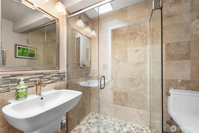 7623 NE 123rd St, Kirkland, WA 98034 - full bath with tile walls and a shower stall
