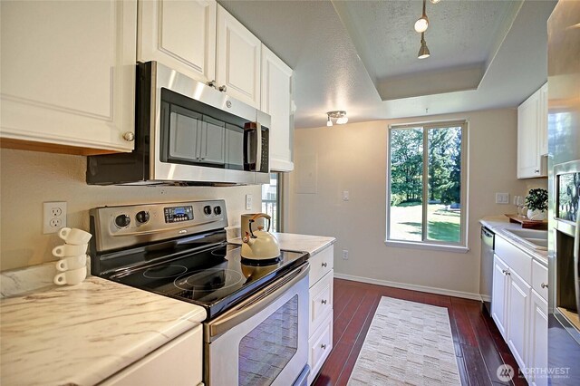 4641 W Lake Sammamish Pkwy SE Unit F205, Issaquah, WA 98027 - photo 11
