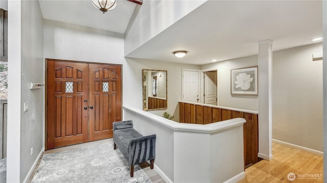 12350 SE 96th Pl, Renton, WA 98056 - foyer featuring light wood finished floors and baseboards