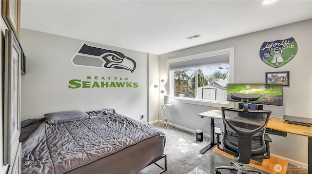 12350 SE 96th Pl, Renton, WA 98056 - bedroom with an office area and carpet