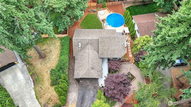 12350 SE 96th Pl, Renton, WA 98056 - aerial view of property and surrounding area with a pool area