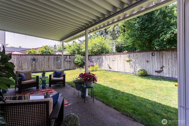 14908 NE 70th St, Vancouver, WA 98682 - fenced backyard featuring a patio area and outdoor lounge area