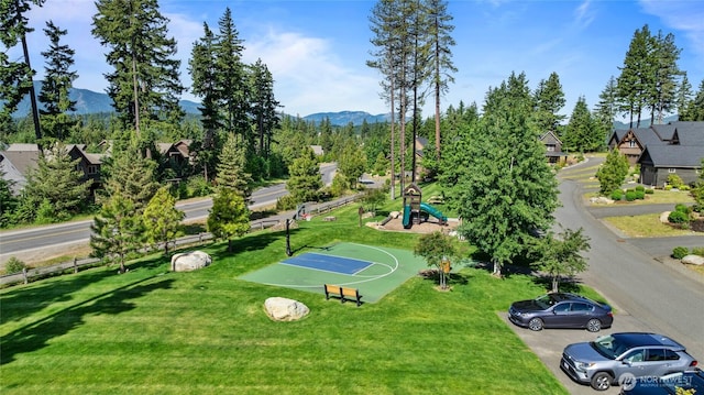 151 Miners Camp Way, Cle Elum, WA 98922 - view of sport court featuring a mountain view, a yard, and community basketball court