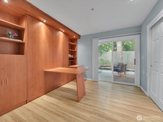 2218 S 336th St Unit 604, Federal Way, WA 98003 - bar area with light wood-style floors