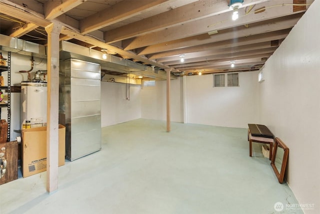 14023 Meridian Ave N, Seattle, WA 98133 - basement with water heater