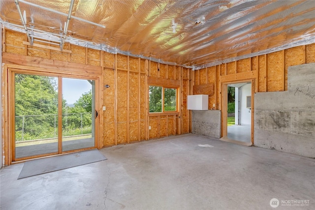7401 E Heather Way, Everett, WA 98203 - miscellaneous room featuring concrete floors