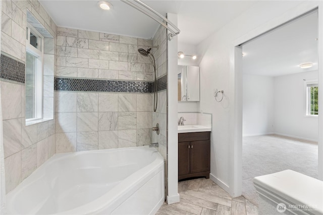 1625 Lincoln St, Bellingham, WA 98229 - full bath with vanity and shower / bathtub combination