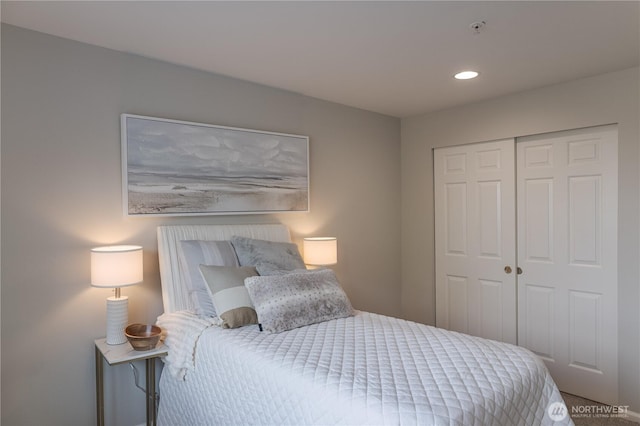559 Mcgraw St Unit 204, Seattle, WA 98109 - bedroom with a closet and recessed lighting